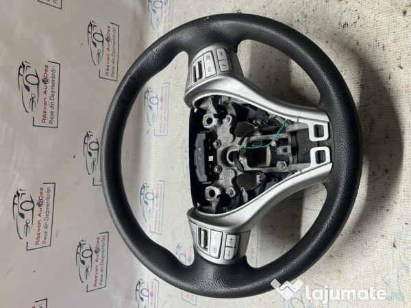 Volan cu comenzi Nissan Pulsar 2011