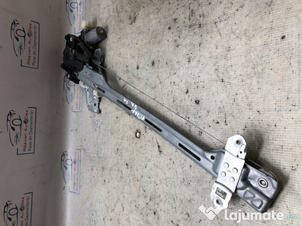 Macara geam dreapta fata Suzuki Vitara 2016