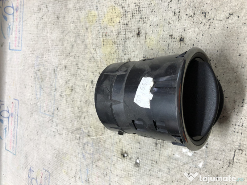 Grila ventilatie Peugeot Partner 1.6 Motorina 2008