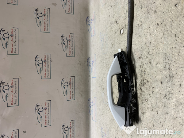 Maner exterior stanga spate Skoda Octavia 4 - Motorina 2020