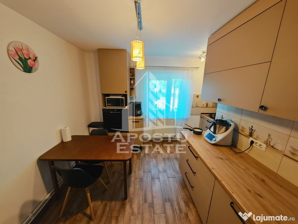 Apartament 4 camere, 2 bai, 2 balcoane,centrala proprie, ... 