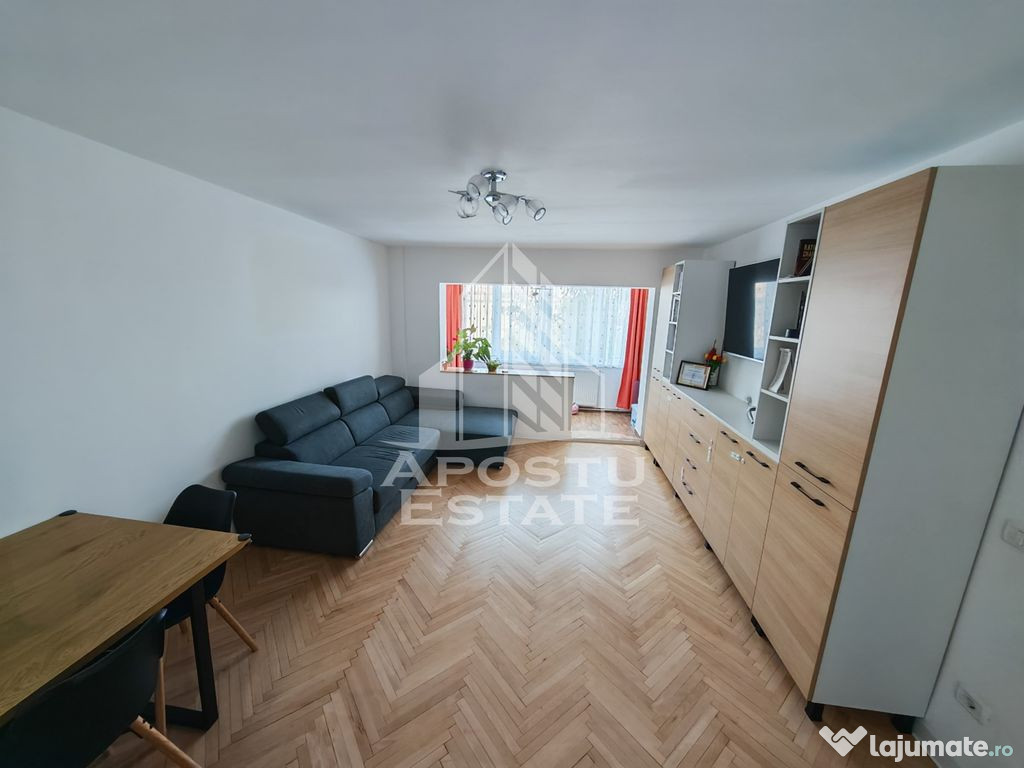 Apartament 4 camere, 2 bai, 2 balcoane,centrala proprie, ... 