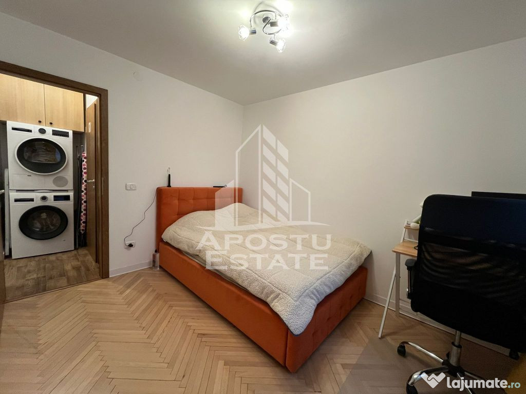 Apartament 4 camere, 2 bai, 2 balcoane,centrala proprie, ... 