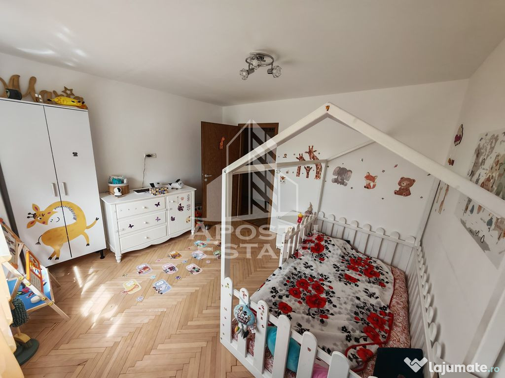 Apartament 4 camere, 2 bai, 2 balcoane,centrala proprie, ... 