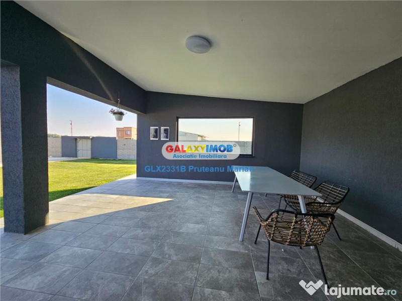 Casa de Lux cu piscina in aer liber situata in comuna Clinc 