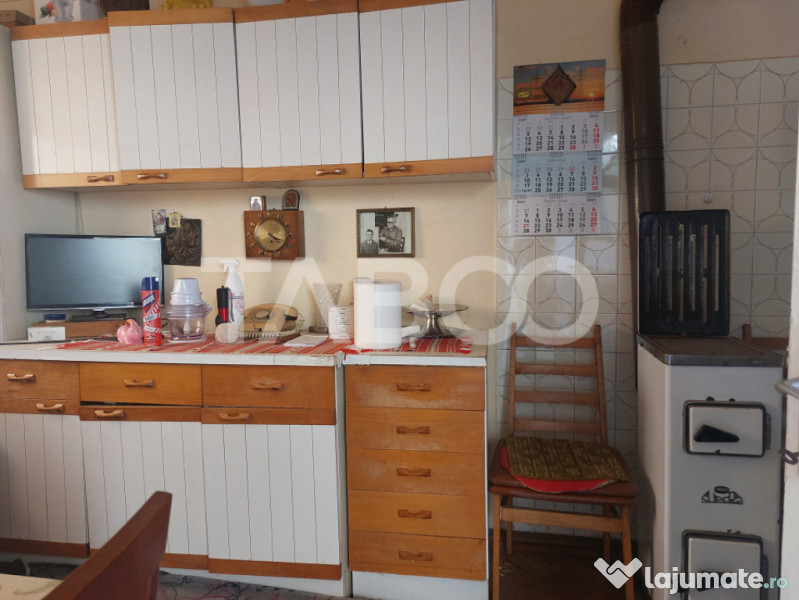 Casa 78 mpu curte proprie pretabila regim hotelier zona isto 