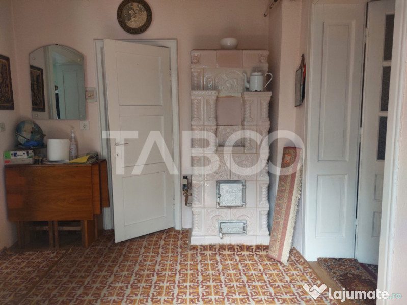 Casa 78 mpu curte proprie pretabila regim hotelier zona isto 