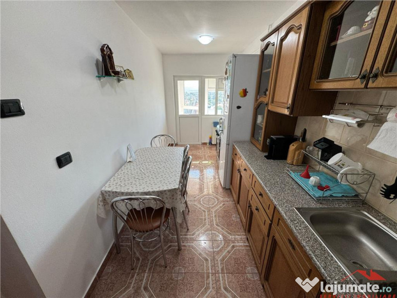 Apartament 3 camere, mobilat si utilat, ultracentral, etaj 9 