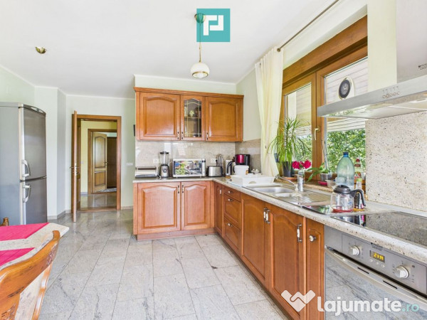 Casă cochetă în Sânleani - Cartierul Florilor 