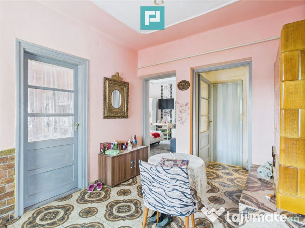 Casă cu 3 camere și teren generos lângă frontieră