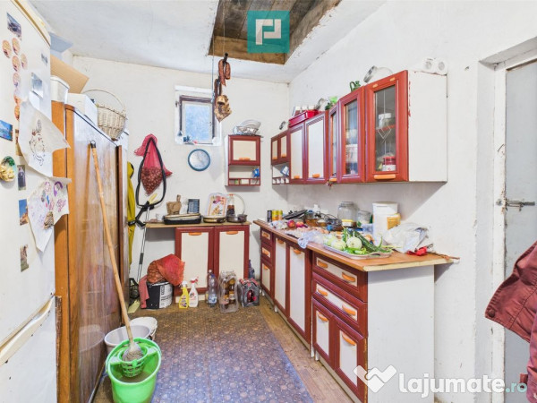 Casă cu 3 camere și teren generos lângă frontieră