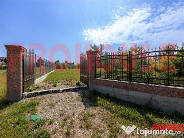 Serbanesti - teren 1.000mp - cu lac amenajat
