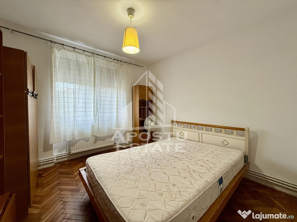 Apartament 3 camere, decomandat, etaj 1, centrala proprie... 