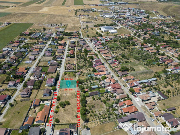 Loc de casă în Sânleani 414 mp 