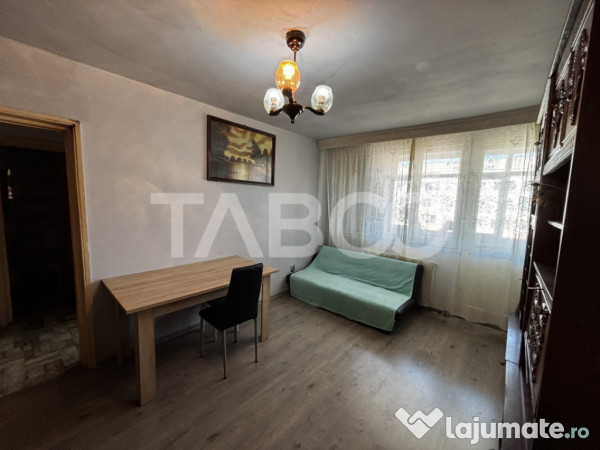Apartament de vanzare 2 camere 47mp+7mp balcon zona Mihai Vi