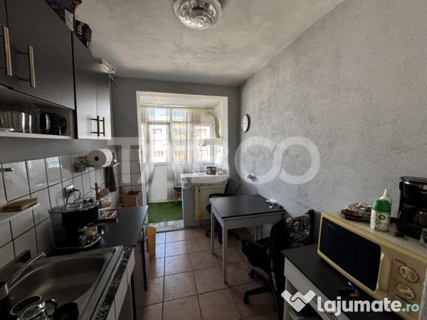 Apartament de vanzare 2 camere 47mp+7mp balcon zona Mihai Vi