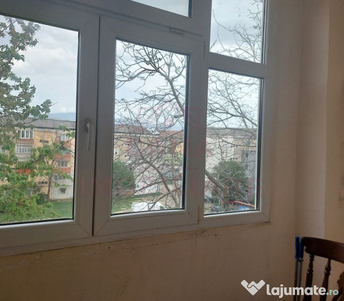 APARTAMENT 2 CAMERE/52 MP UTILI/ CARANSEBEȘ/ZONA PIPIRIG