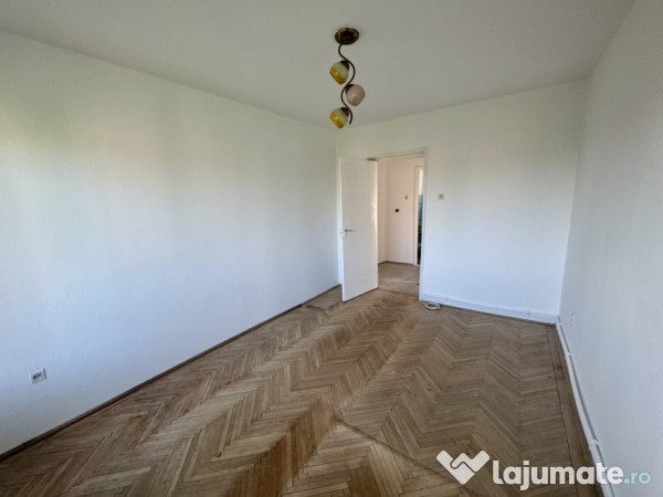 Apartament 2 camere etaj 4 