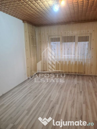 Apartament cu 3 camere, decomandat, ultra-central, piata ...