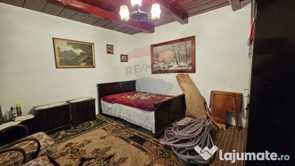 Casa de vânzare cu teren 9200 mp, Pădureni-Șendriceni,... 