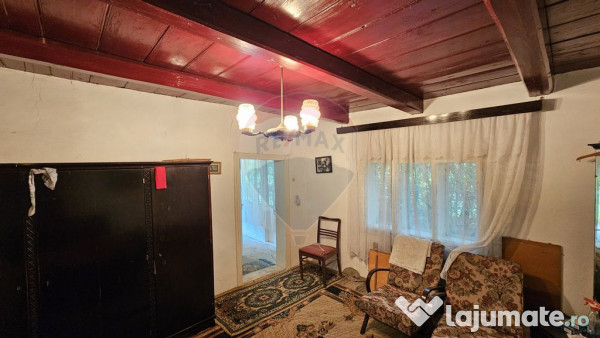 Casa de vânzare cu teren 9200 mp, Pădureni-Șendriceni,... 