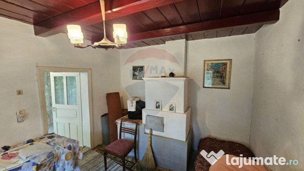 Casa de vânzare cu teren 9200 mp, Pădureni-Șendriceni,... 