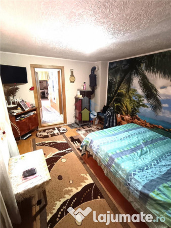 Casa, zona Chercea, constructie BOLTARI, anul 2000