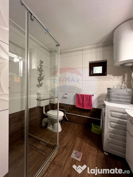 Casă de vacanță, de vânzare, pretabilă locuință sa...