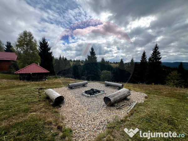 Casă de vacanță, de vânzare, pretabilă locuință sa...