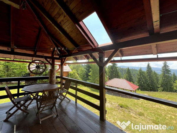 Casă de vacanță, de vânzare, pretabilă locuință sa...