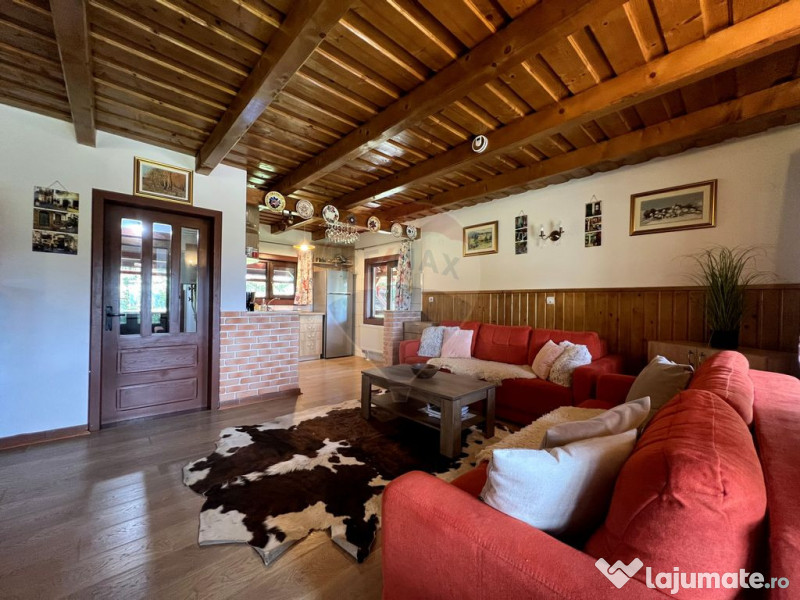 Casă de vacanță, de vânzare, pretabilă locuință sa...