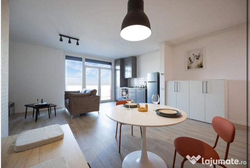 Penthouse NOU de vanzare Comison 0 