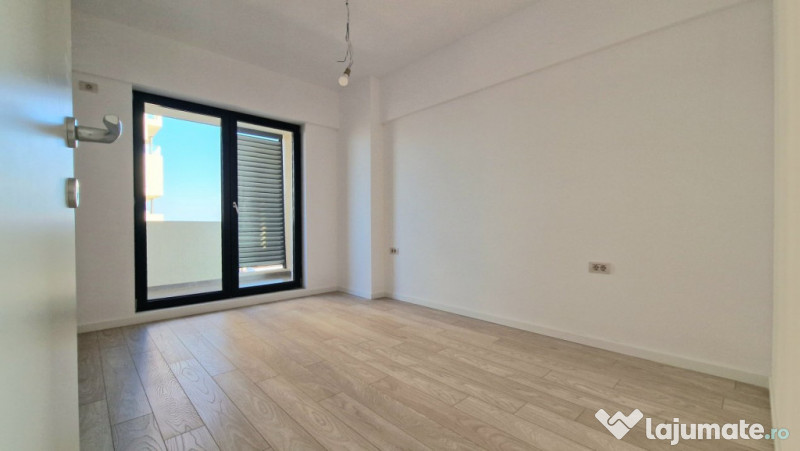 Apartament Modern cu Vedere la Lac - Complex Privat pe Malul