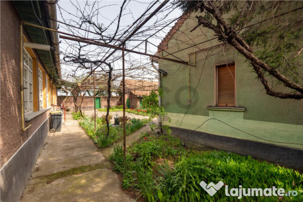 RECO casa cu teren generos in Santion 