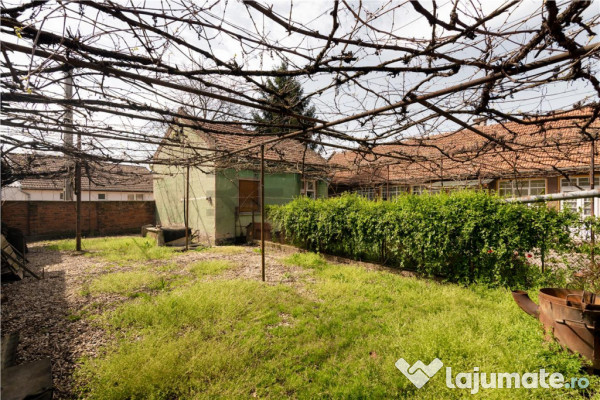 RECO casa cu teren generos in Santion 