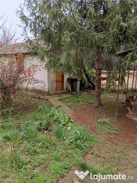 RECO CASA CU MANSARDA IN MARGHITA 