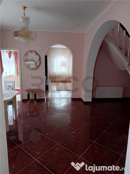 RECO CASA CU MANSARDA IN MARGHITA 