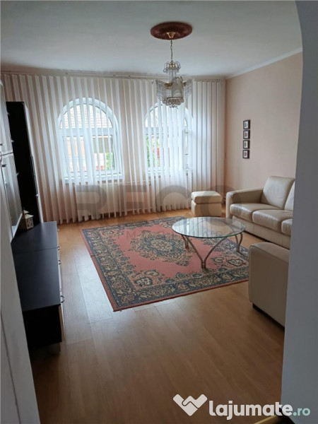 RECO CASA CU MANSARDA IN MARGHITA 