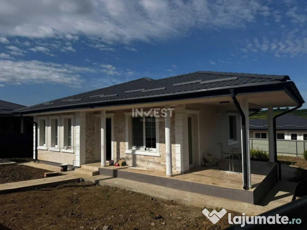 Casă individuală cu 3 camere în Bucium-Vișani *mutare ra