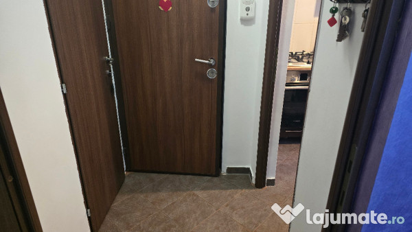 Vand apartament 2 camere in Deva, zona I. Traian, parter, mobilat 