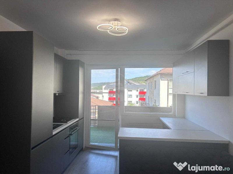 Apartament zona Teilor cu terasa! 