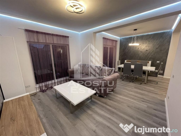 Casa cu 3 dormitoare, locuri de parcare, in Dumbravita 
