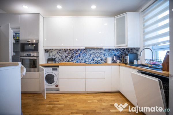 O poveste cu vedere la mare – doar pentru tine! 