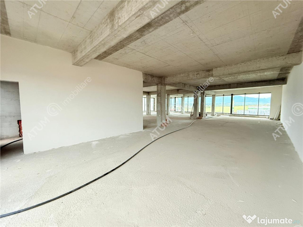 Spatiu comercial si birouri de in Sibiu zona Shopping City 