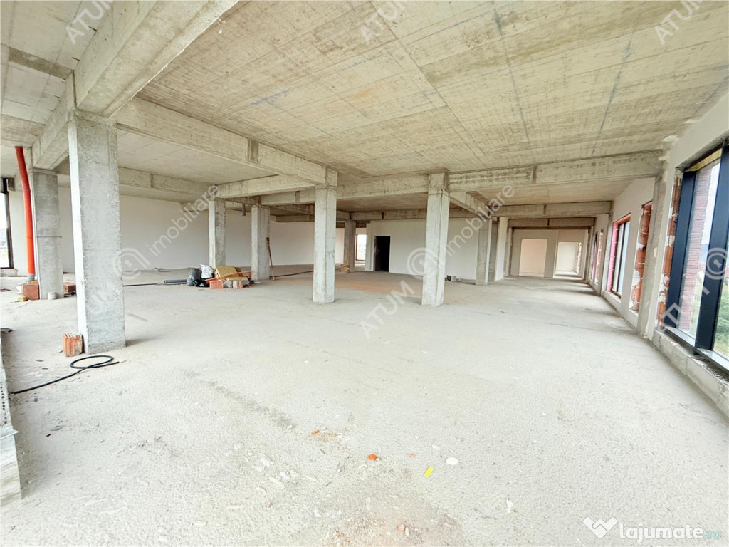 Spatiu comercial si birouri de in Sibiu zona Shopping City 