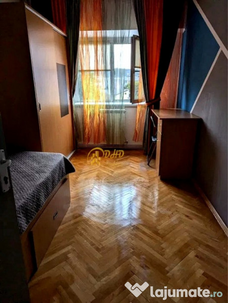 Apartament in zona Nicolina 3 camere 