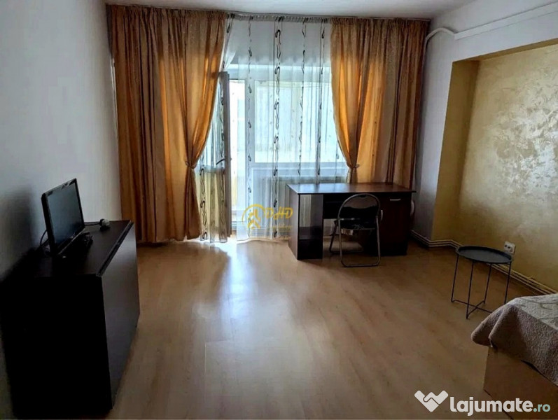 Apartament in zona Nicolina 3 camere 