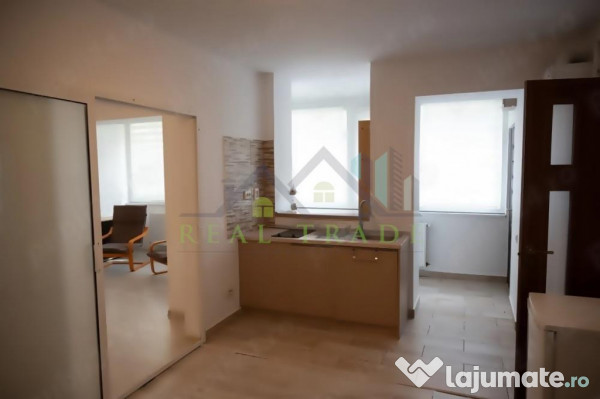 Apartament 2 camere zona Dealul Cetatii 