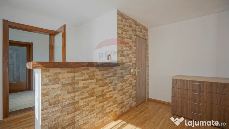 Spatiu Comercial/Afacere si casa de vânzare/zarnesti/Brasov 