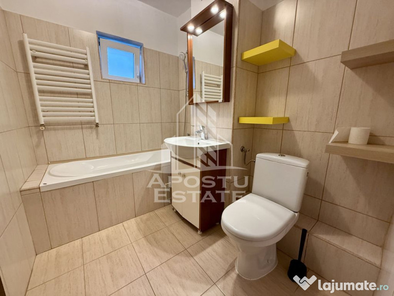 Apartament cu 3 camere, 2 bai, centrala proprie, zona Soa... 